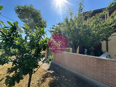 Foto Villa a schiera in Via della resistenza, Ravenna Savarna di 141 m²