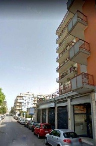 Foto Locale commerciale in VIA NAPOLI, Bari Libertà di 200 m² in vendita