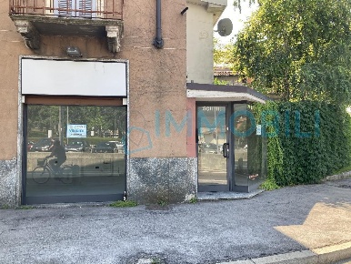 Foto Negozio in Largo Caleotto, Lecco Caleotto di 89 m² con 1 locali