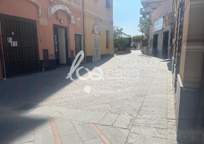 Foto Negozio a Loano di 20 m² con 120 locali in affitto