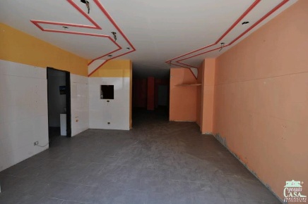 Foto Locale commerciale a Ragusa San Luigi - Archimede di 96 m² in vendita