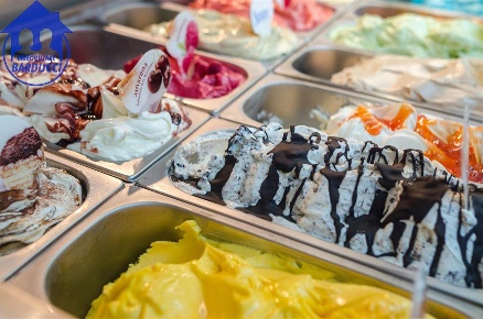 Foto Gelateria - Pasticceria a Bellaria-Igea Marina di 80 m² con 2 locali