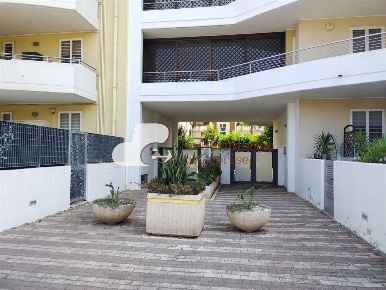 Foto Appartamento in VIA MAGNA GRECIA, Modugno di 150 m² con 5 locali