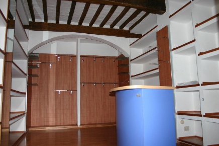Foto Negozio a Asciano Centro di 40 m² in affitto