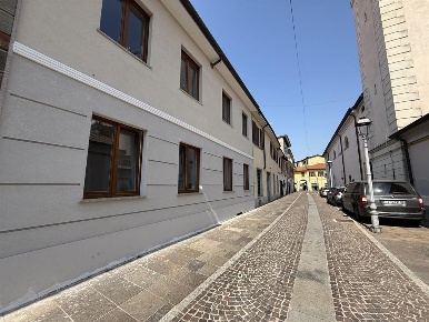 Foto Appartamento in via matteotti, Vittuone di 110 m² con 3 locali