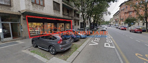 Foto Negozio in Via Pergolesi, Milano Buenos Aires di 145 m² in affitto