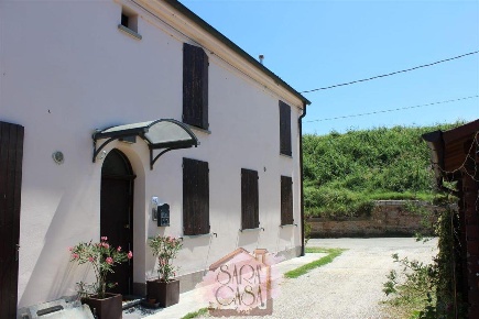 Foto Villa a schiera a Alfonsine di 116 m² con 3 locali in vendita