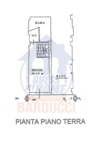 Foto Negozio a Cesena Centro Urbano di 50 m² con 4 locali in vendita