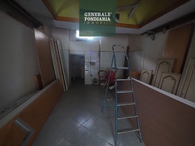 Foto Negozio a La Spezia Centro Storico di 70 m² con 1 locali in affitto