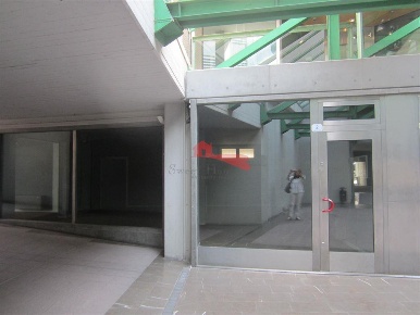Foto Attività commerciale a Udine di 155 m² in vendita