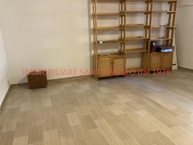 Foto Ufficio in Via Atenea, Agrigento Centro Storico di 36 m² con 2 locali
