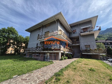 Foto Appartamento a Introbio di 105 m² con 3 locali in vendita