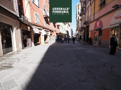 Foto Attività commerciale a La Spezia di 50 m² con 1 locali in vendita