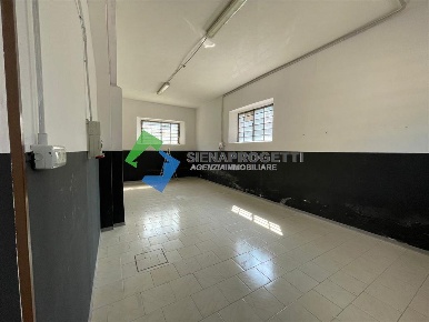 Foto Laboratorio a Siena di 120 m² con 2 locali in affitto