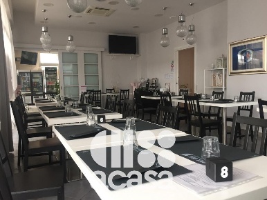 Foto Locale commerciale a Cesenatico Parco di Levante, Boschetto di 257 m²