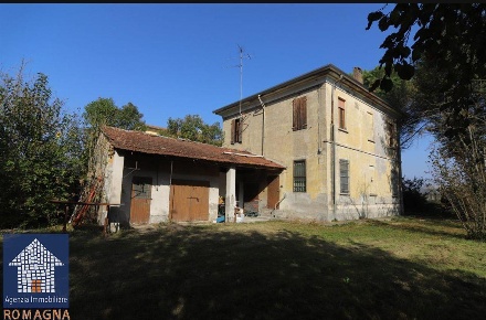 Foto Casa indipendente a Ravenna di 180 m² con 5 locali in vendita