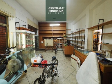 Foto Negozio a La Spezia di 50 m² con 1 locali in vendita