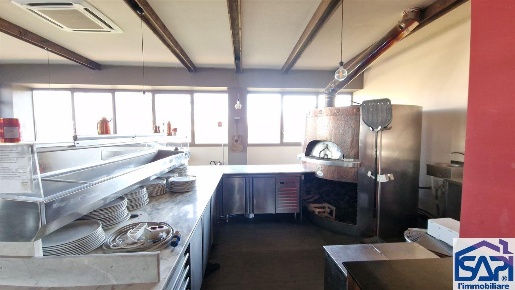 Foto Ristorante a Cambiago Centro di 250 m² in vendita