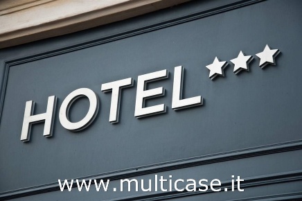 Foto Hotel a Camaiore Lido di Camaiore di 850 m² in vendita