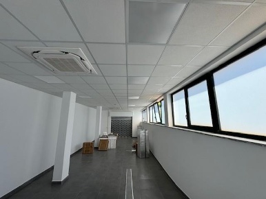 Foto Negozio in via cancelliera, Ariccia Centro di 140 m² con 1 locali