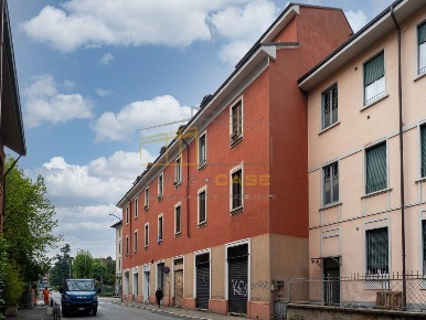 Foto Negozio in Via Guerrazzi, Monza San Giuseppe di 100 m² in vendita