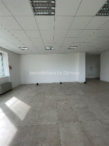 Foto Ufficio in via Lambertini, Imola Zona Industriale, Casola Canina