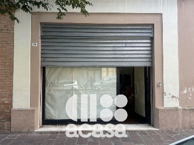 Foto Magazzino a Cesena Centro Storico di 55 m² con 1 locali in affitto