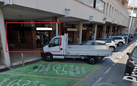 Foto Negozio a Brescia Via Veneto - Borgo Trento di 40 m² con 2 locali