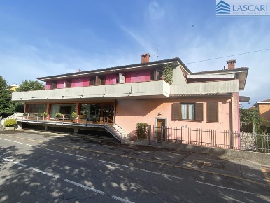 Foto Laboratorio in Via Camillo Benso di Cavour, Orio al Serio di 1100 m²