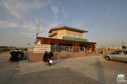 Foto Locale commerciale a Ragusa Croce - Selvaggio di 830 m² con 4 locali