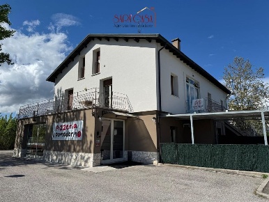 Foto Laboratorio in Via Argine San Paolo, Massa Lombarda di 201 m²