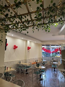 Foto Bar in Via Libertà, Cinisello Balsamo Balsamo di 150 m² con 2 locali