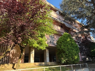 Foto Appartamento in VIA BROVARDI, Asti Stadio di 109 m² con 4 locali