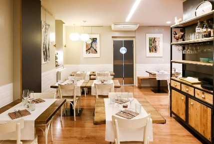 Foto Ristorante in VIA DE GRADI, Monza Centro Storico di 100 m² in vendita