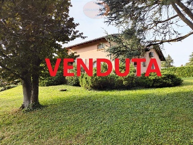 Foto Villa unifamiliare in Via Roma, Casatenovo Rogoredo Valaperta Rimoldo