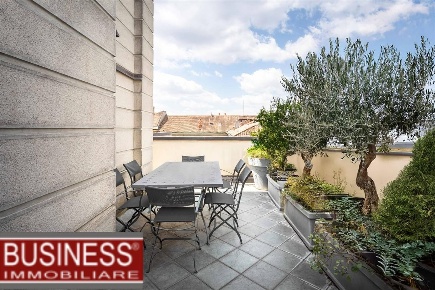 Foto Appartamento in Via Goldoni, Milano Indipendenza di 80 m² con 2 locali