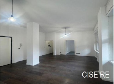 Foto Ufficio in VIA GIULIANOVA, Milano Lanza di 100 m² con 4 locali