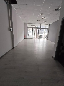 Foto Negozio a Mantova Lunetta Frassino di 70 m² con 1 locali in vendita
