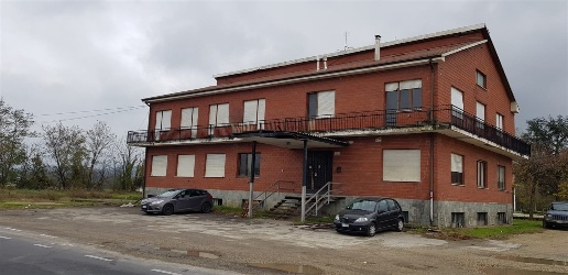 Foto Locale commerciale in FRAZIONE VAGLIERANO BASSO, Asti Vaglierano