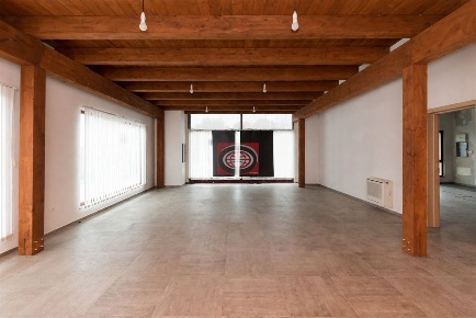 Foto Negozio a Cesena Villa Chiaviche - Calabrina di 120 m² con 2 locali