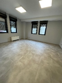 Foto Ufficio a Pero di 240 m² in affitto