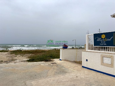 Foto Hotel in via lampedusa, Santa Croce Camerina Caucana Finaiti di 600 m²