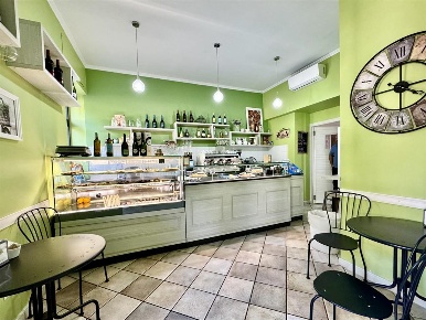 Foto Bar in Corso Giacomo Matteotti, Albano Laziale Centro Storico di 45 m²