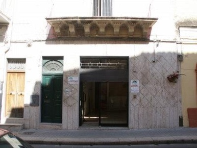 Foto Locale commerciale a Ragusa Centro di 55 m² in vendita