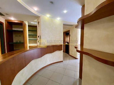 Foto Ufficio in Corso Giacomo Matteotti, Lecco Castello di 145 m²