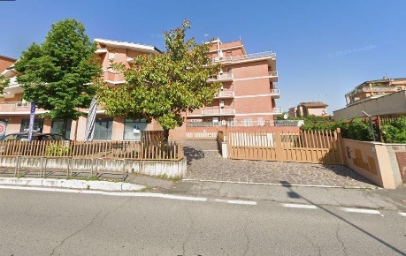 Foto Negozio in Via di Torrenova, Roma Torre Angela di 634 m² in affitto