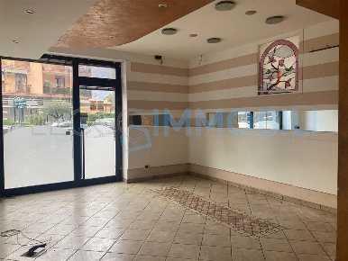 Foto Negozio in Corso Bergamo, Lecco Maggianico - Bione di 64 m² in vendita