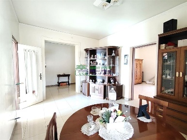 Foto Appartamento in C/so Vittorio Emanuele, Comiso Centro di 140 m²