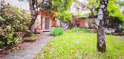 Foto Case semi ndipendenti a Loro Ciuffenna San Giustino Valdarno di 120 m²