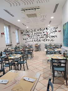 Foto Ristorante a Turate di 116 m² in vendita
